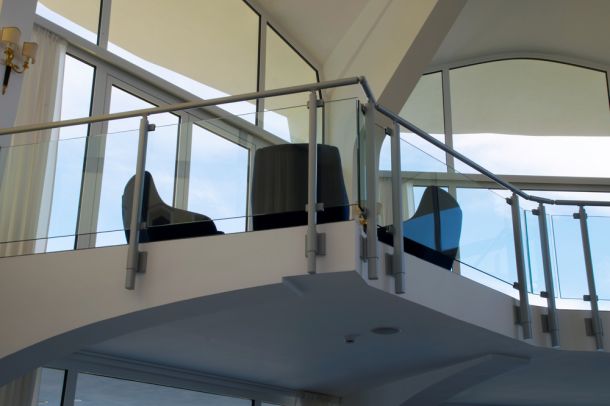 Balaustra alluminio e vetro